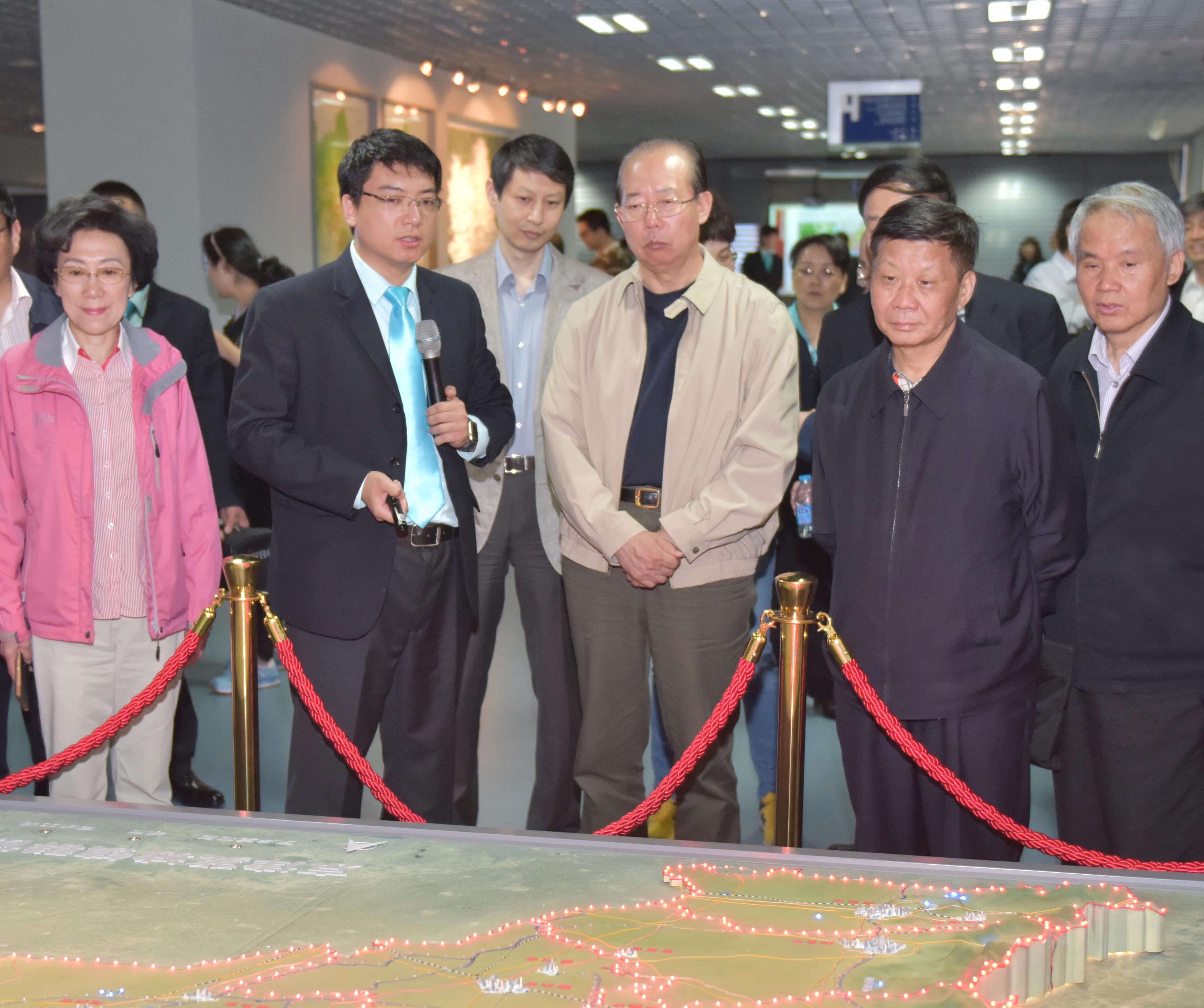 新闻3.jpg 新闻3.jpg