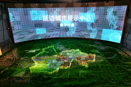延边城市展示中心数字沙盘.jpg