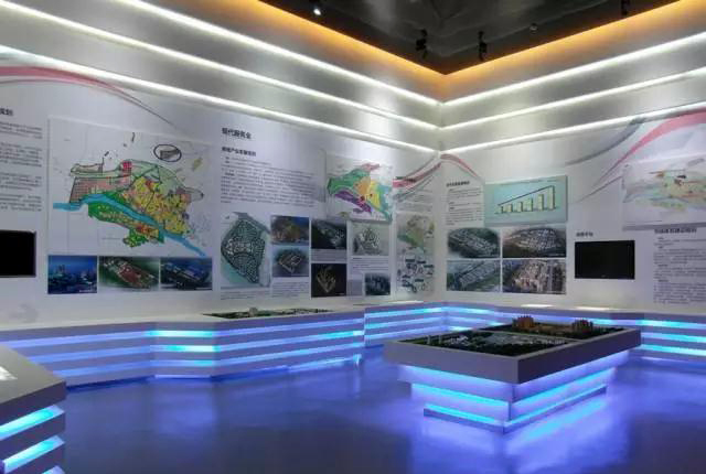 产业兴城 实力伊宁.jpg 产业兴城 实力伊宁.jpg