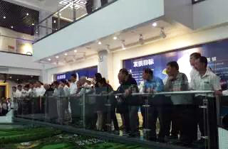 01我市离退休干部和社会各界人士参观城市规划展览馆.jpg 01我市离退休干部和社会各界人士参观城市规划展览馆.jpg