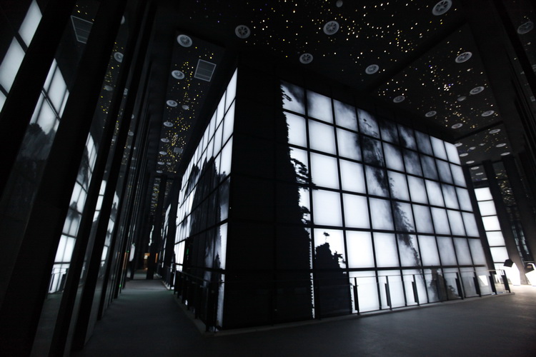 现代黄山展区.jpg 现代黄山展区.jpg