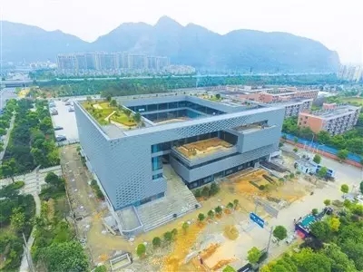 0.webp.jpg 0.webp.jpg