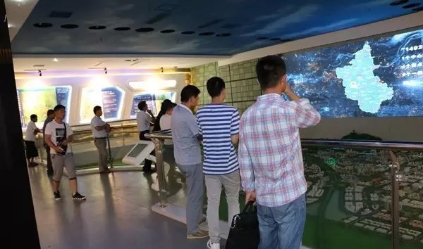 1.webp.jpg 1.webp.jpg