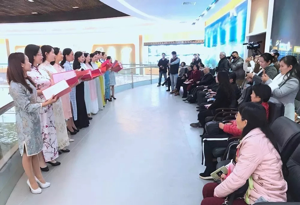 04“诗颂善美之城——我为韶关代言”主题活动举行,助力善美韶关建设.jpg 04“诗颂善美之城——我为韶关代言”主题活动举行,助力善美韶关建设.jpg