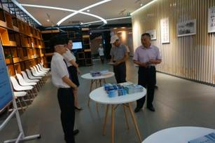 县规划展览馆展青年文明号风采,助推“最多跑一次”.jpg 县规划展览馆展青年文明号风采,助推“最多跑一次”.jpg