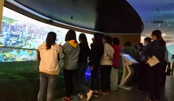 柳江区规划展示厅正式向公众全面开放.jpg 柳江区规划展示厅正式向公众全面开放.jpg