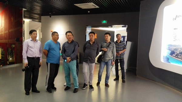 巴西和统会代表团来松考察.jpg 巴西和统会代表团来松考察.jpg