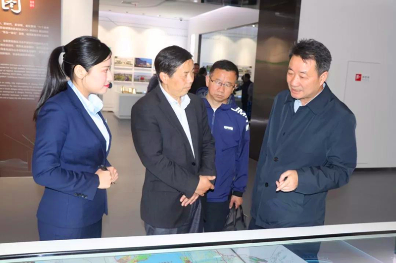 宁陕县政协考察组参观金坛城市形象馆.jpg 宁陕县政协考察组参观金坛城市形象馆.jpg